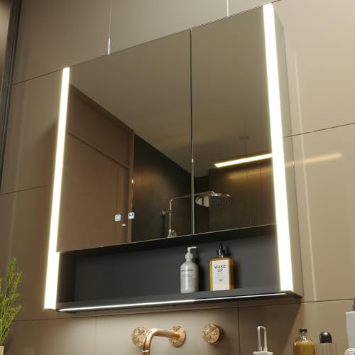 KWW LED Beleuchtetes Badezimmer Medizin Kabinett mit Spiegel, Farbtemperatur Einstellbar, Anti-Nebel Dimmbare Lichter, Steckdosen für USBs (2 Türen–80×85)