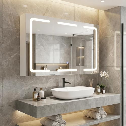 Thanaddo Spiegelschrank Bad mit LED Beleuchtung 90x60cm, Badezimmerschrank mit 6 Regal 3 Tür, Badschrank mit LED Badspiegel, 3 Farben Dimmbar